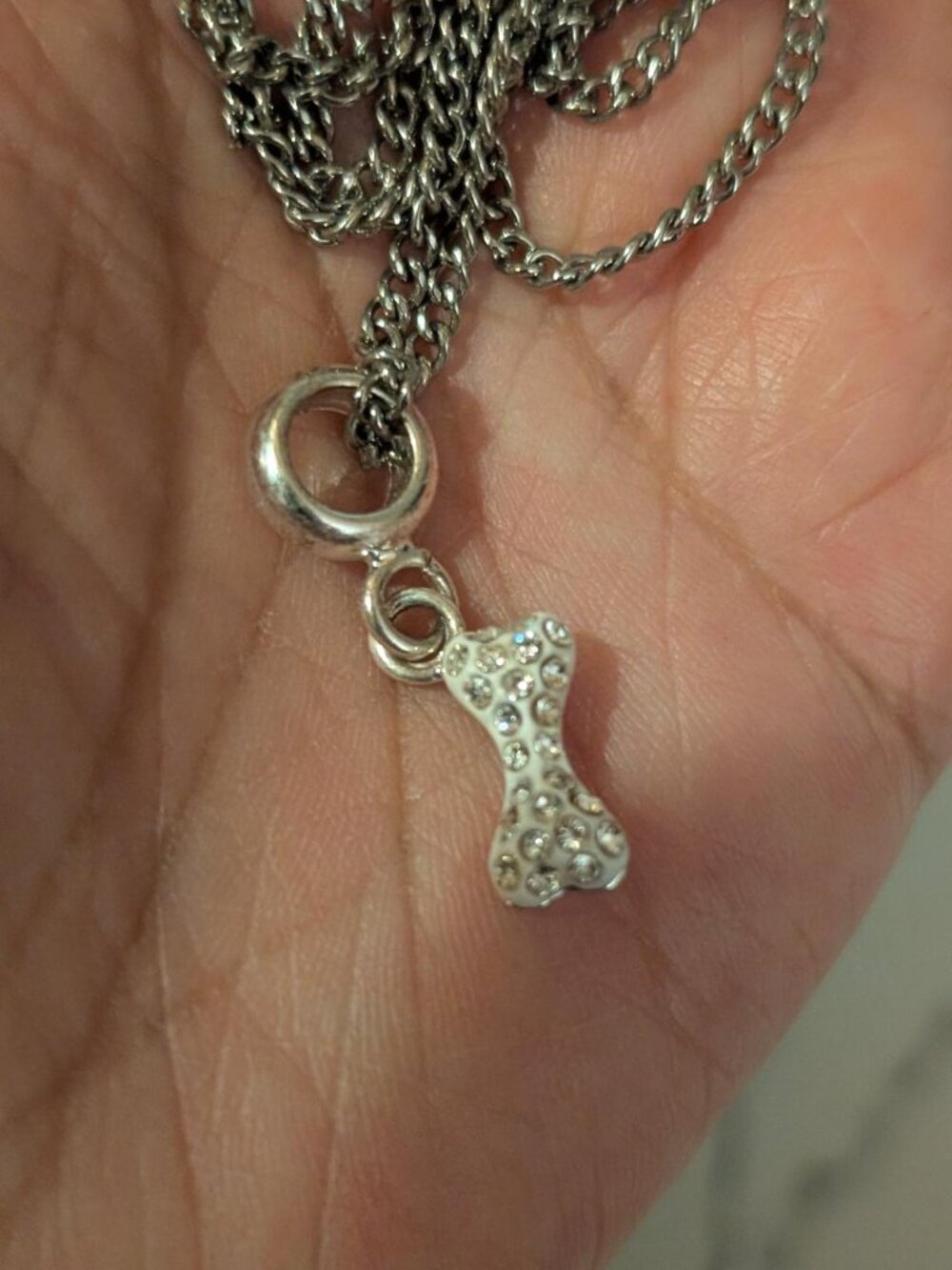 Cute Vintage Silver Toned Rhinestone Bone Pendant Necklace